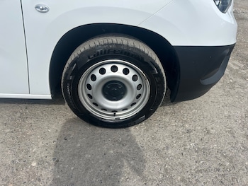 Used Vauxhall Combo 2023 for sale - 78242563: Photo