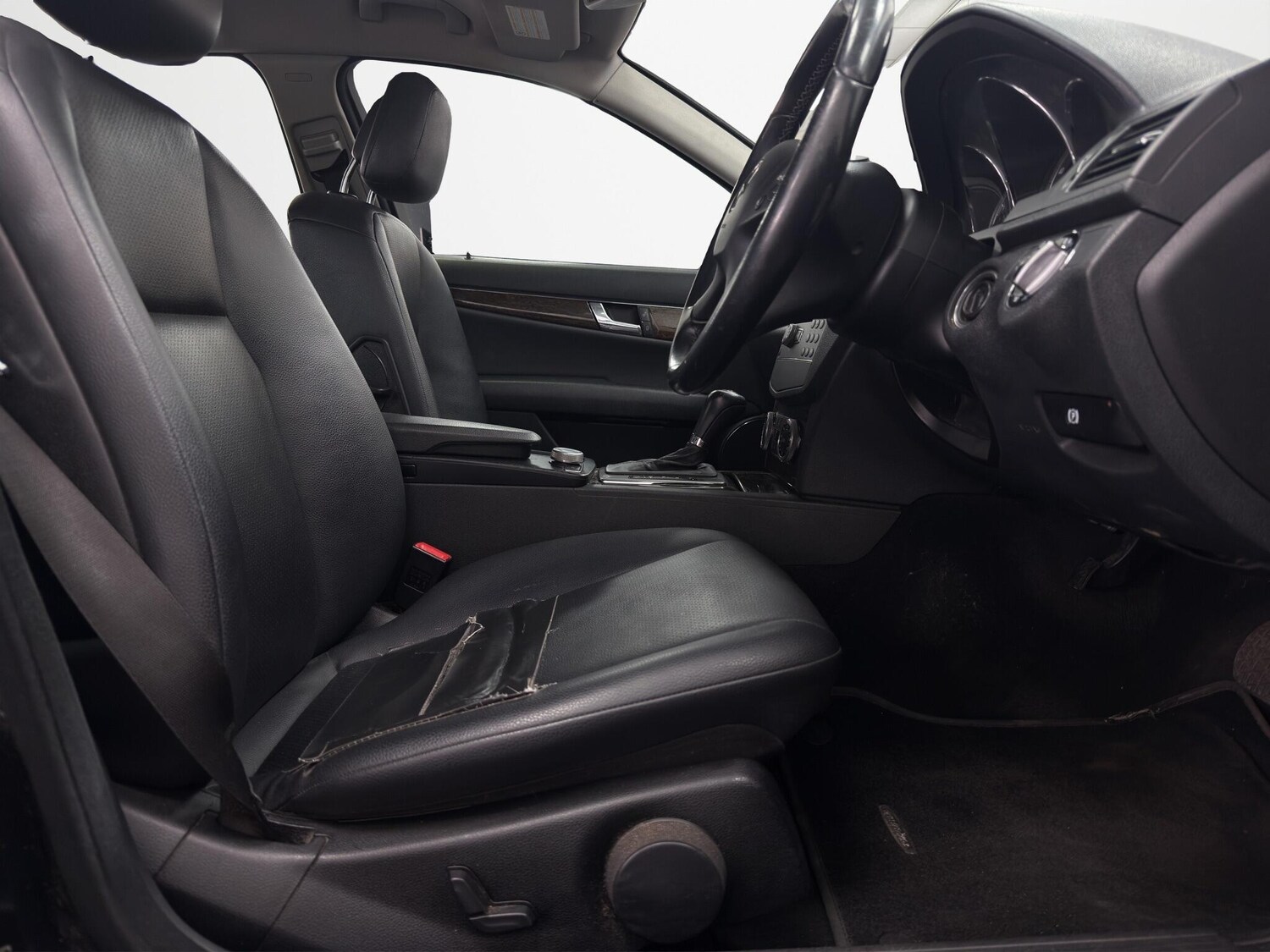 Used Mercedes-Benz C Class 2009 for sale - 78011726: Photo 15