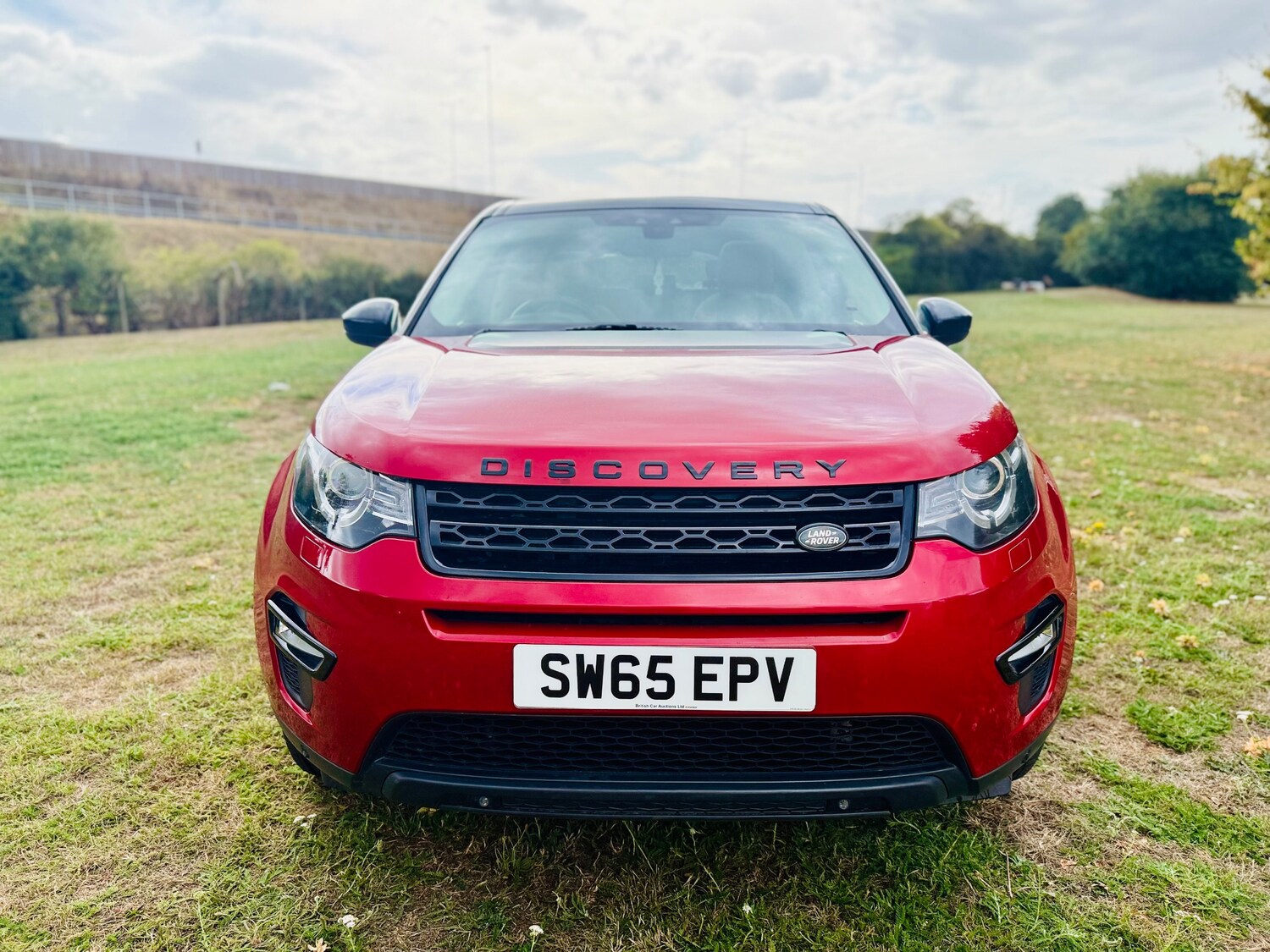 Used Land Rover Discovery Sport 2015 for sale - 78098032: Photo 3