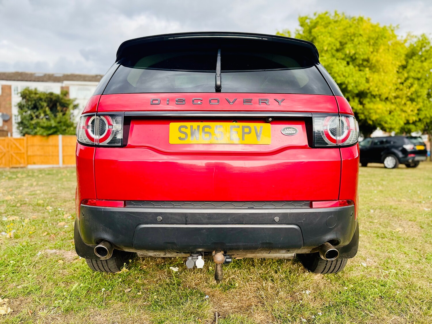 Used Land Rover Discovery Sport 2015 for sale - 78098032: Photo 4