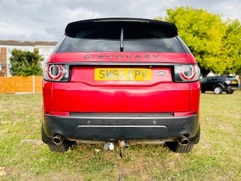 Used Land Rover Discovery Sport 2015 for sale - 78098032: Photo