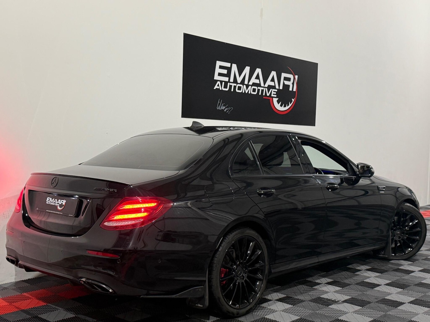 Used Mercedes-Benz E Class 2017 for sale - 77960085: Photo 5