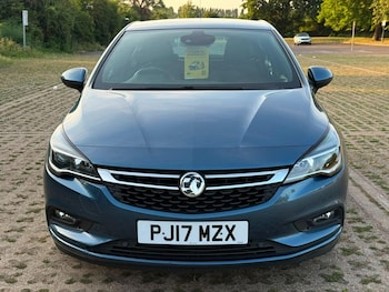 Used Vauxhall Astra 2017 for sale - 79156190: Photo