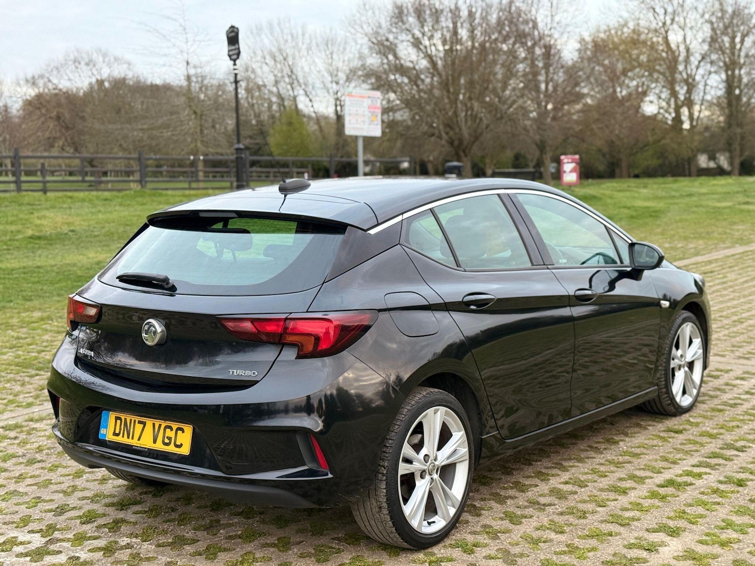 Used Vauxhall Astra 2017 for sale - 78049900: Photo 15