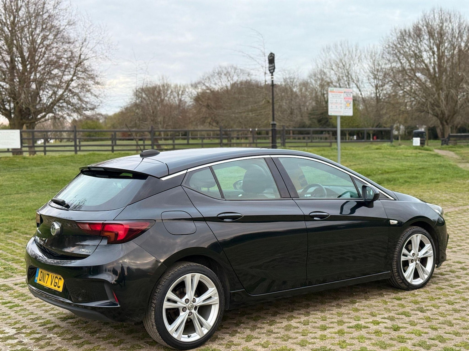 Used Vauxhall Astra 2017 for sale - 78049900: Photo 16