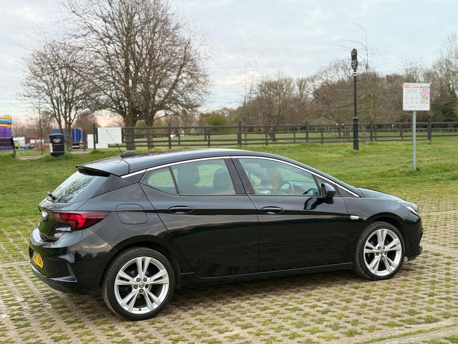 Used Vauxhall Astra 2017 for sale - 78049900: Photo 17
