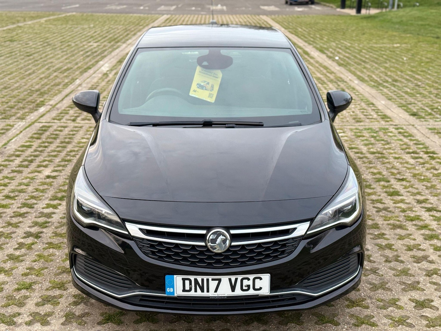 Used Vauxhall Astra 2017 for sale - 78049900: Photo 2