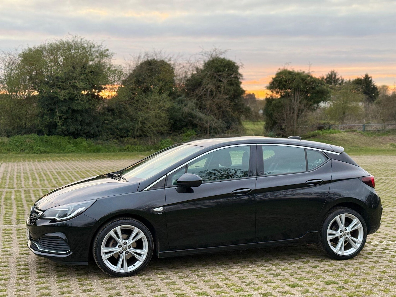 Used Vauxhall Astra 2017 for sale - 78049900: Photo 7