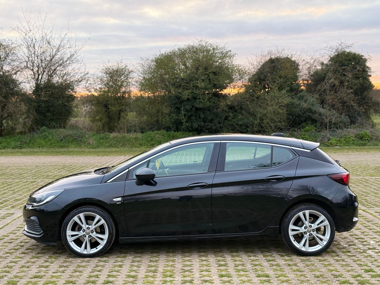 Used Vauxhall Astra 2017 for sale - 78049900: Photo 8