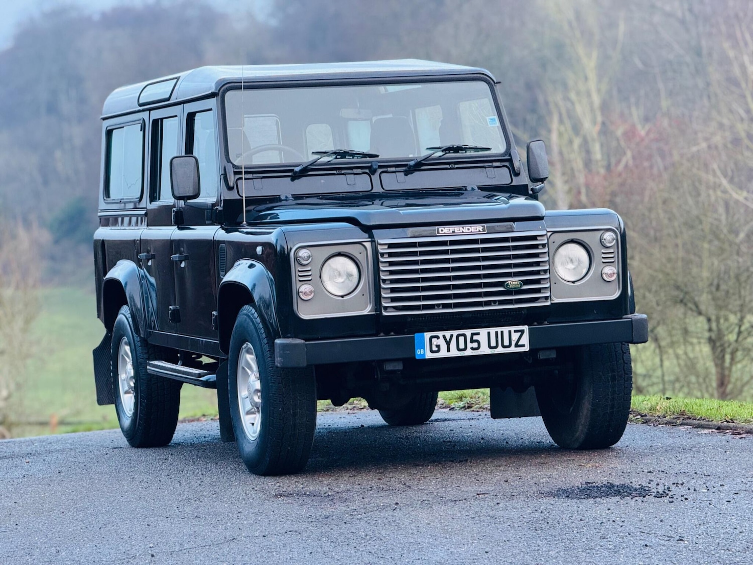 Used Land Rover Defender 110 2005 for sale - 77927933: Photo 12