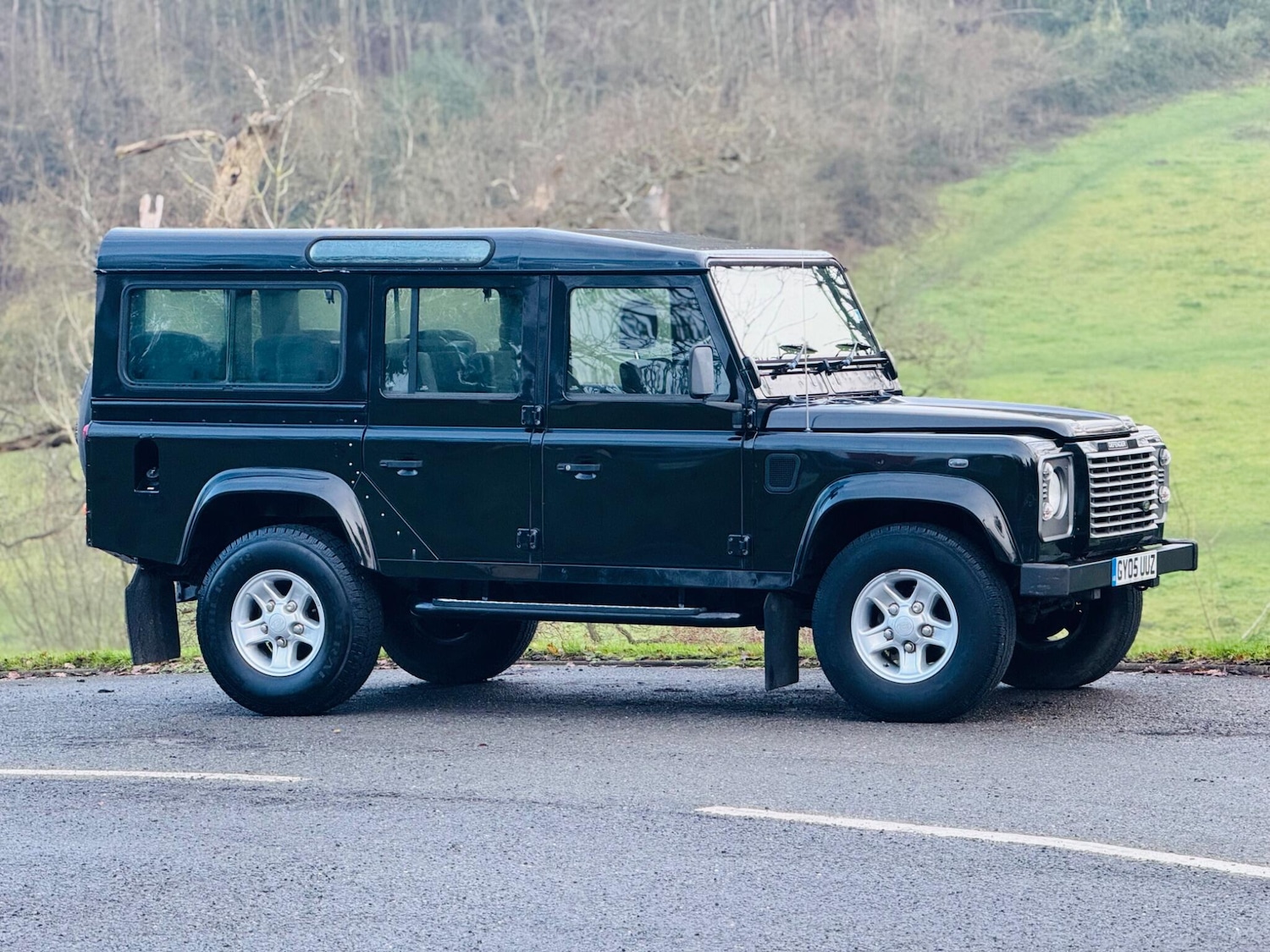 Used Land Rover Defender 110 2005 for sale - 77927933: Photo 15