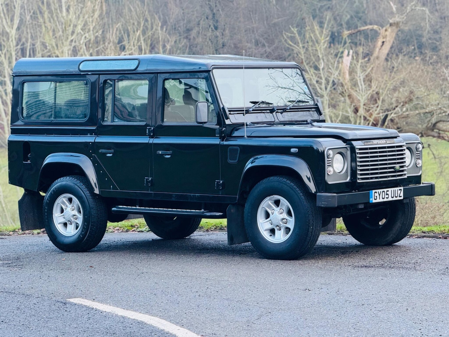 Used Land Rover Defender 110 2005 for sale - 77927933: Photo 16
