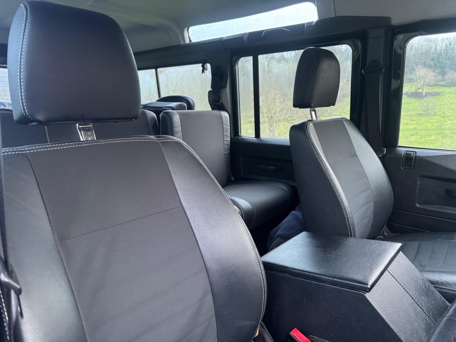 Used Land Rover Defender 110 2005 for sale - 77927933: Photo 20