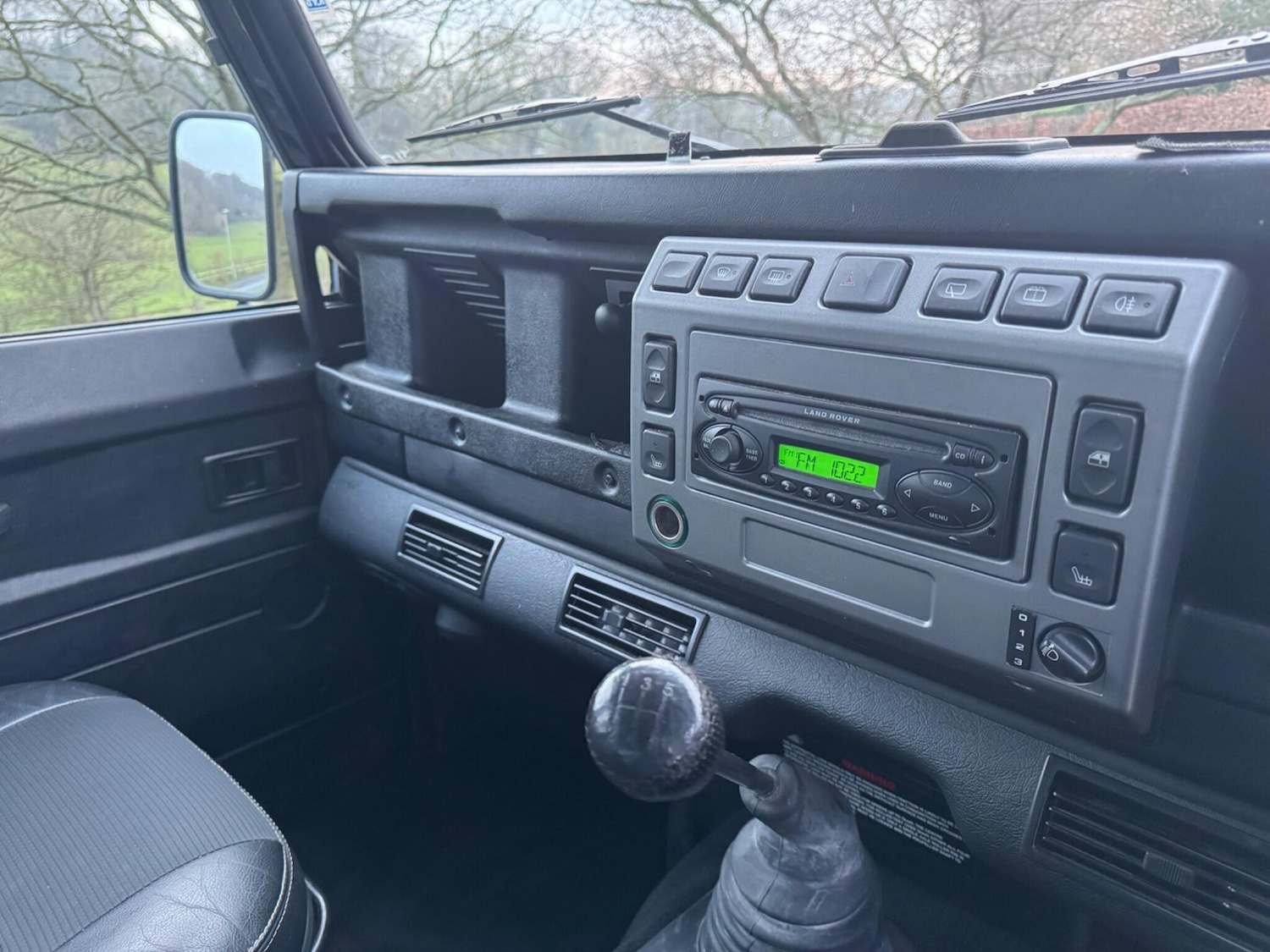 Used Land Rover Defender 110 2005 for sale - 77927933: Photo 22