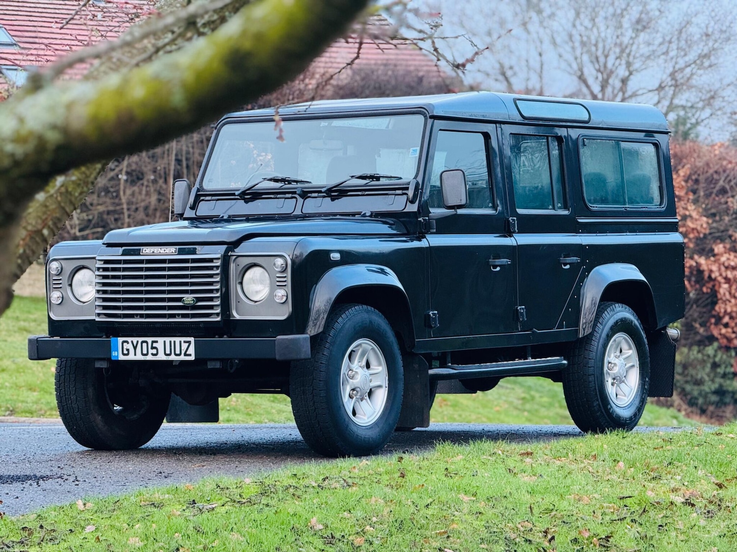 Used Land Rover Defender 110 2005 for sale - 77927933: Photo 5