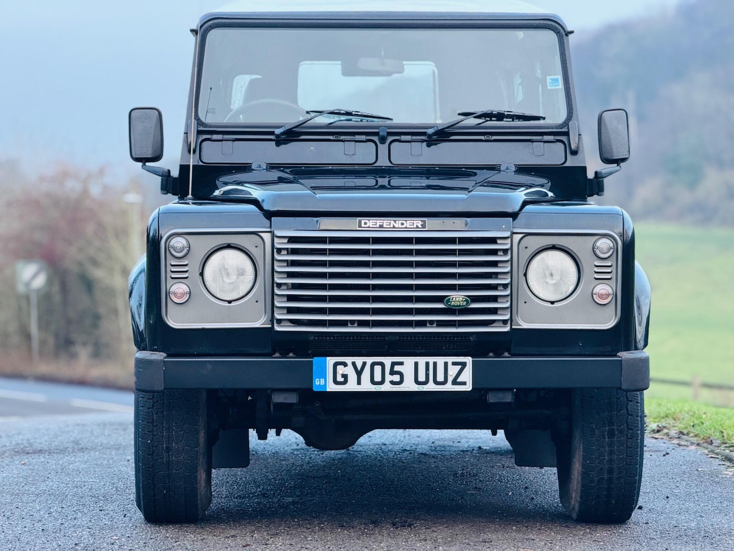 Used Land Rover Defender 110 2005 for sale - 77927933: Photo 8