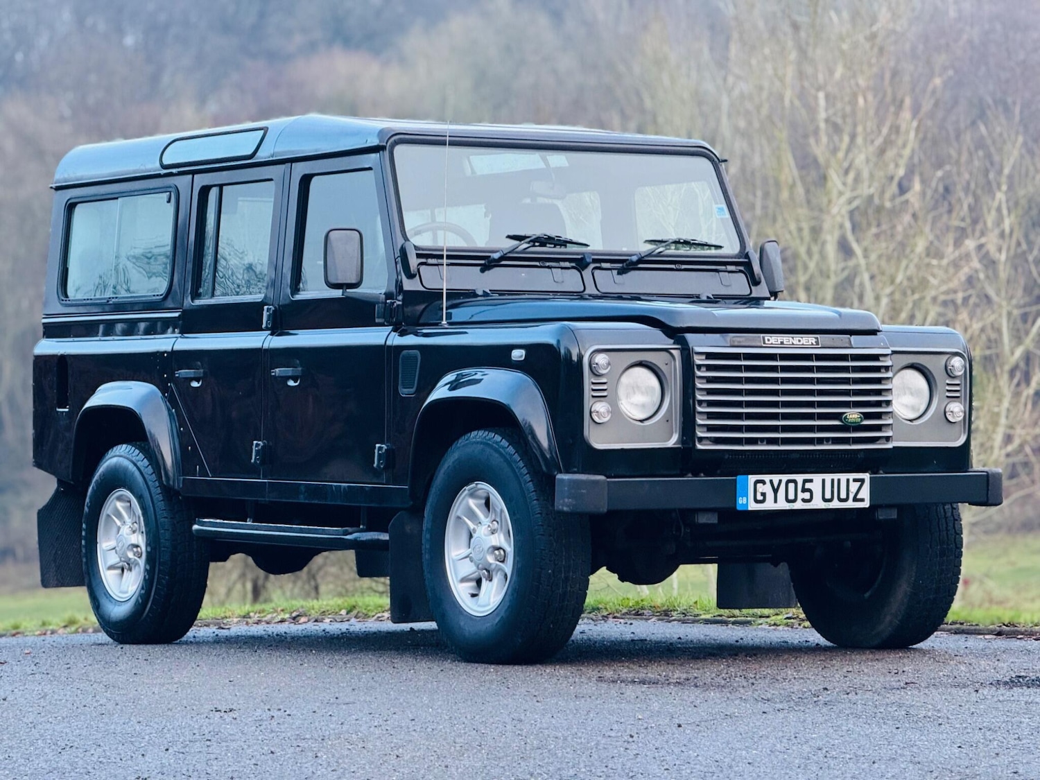 Used Land Rover Defender 110 2005 for sale - 77927933: Photo 9
