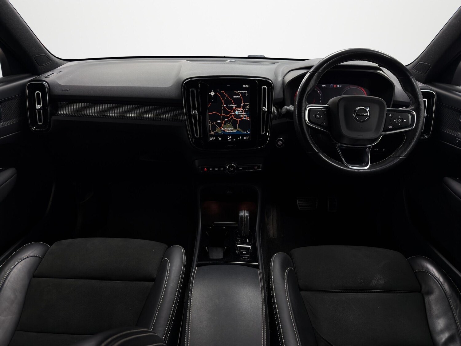 Used Volvo XC40 2021 for sale - 77762518: Photo 10