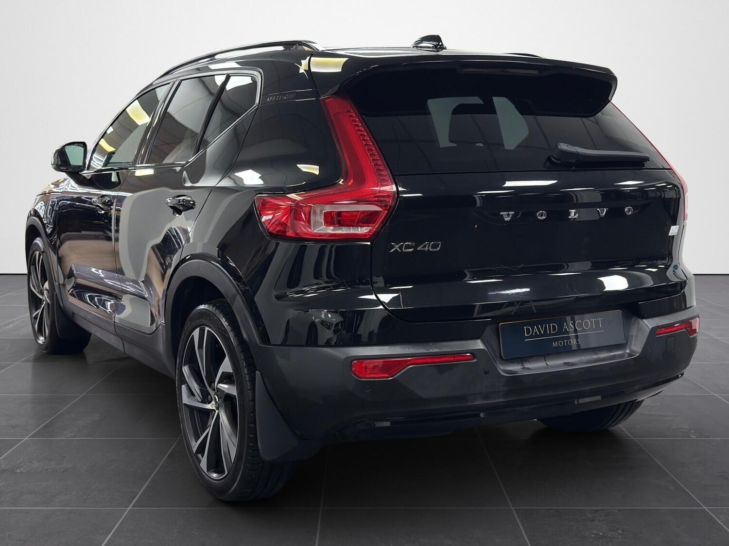 Used Volvo XC40 2021 for sale - 77762518: Photo 3