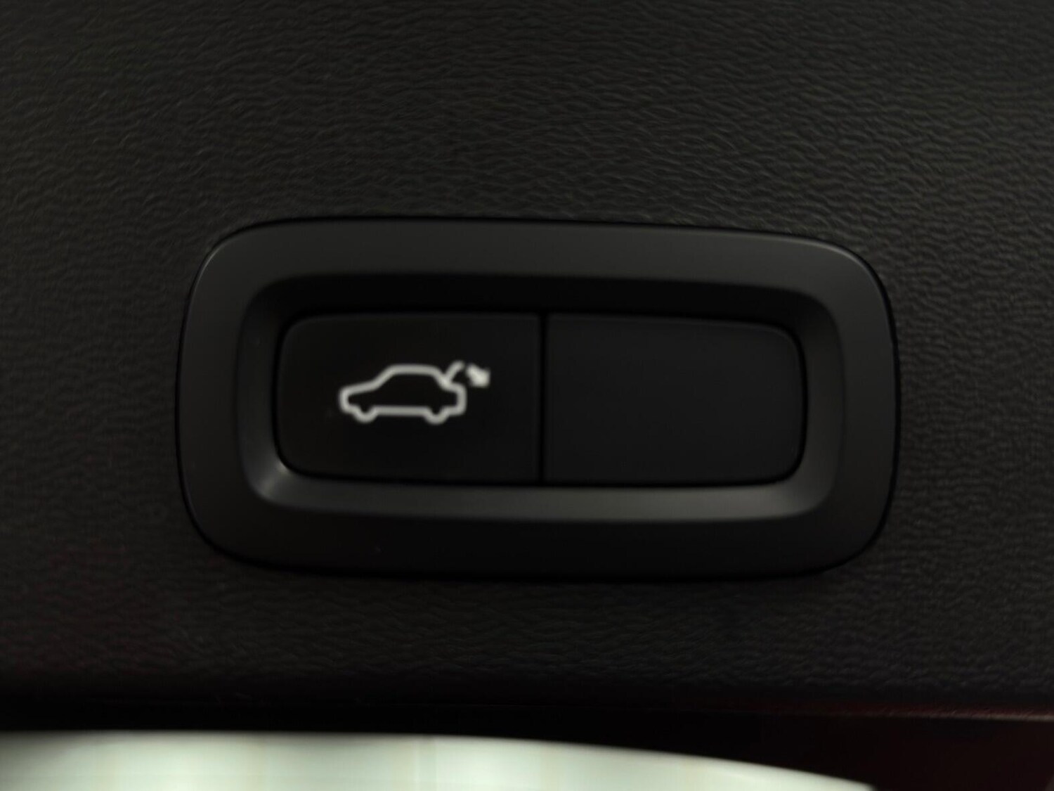 Used Volvo XC40 2021 for sale - 77762518: Photo 9