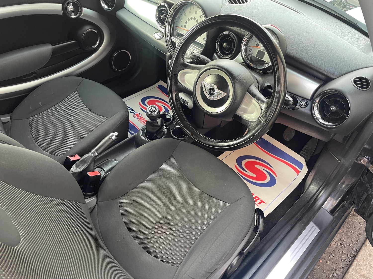 Used MINI Hatch 2010 for sale - 77966516: Photo 13