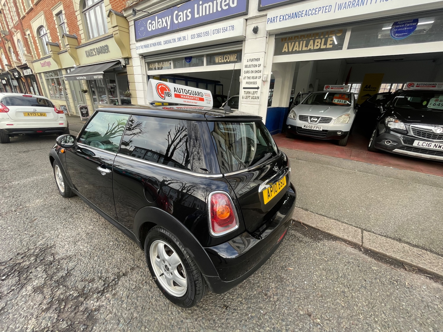 Used MINI Hatch 2010 for sale - 77966516: Photo 2