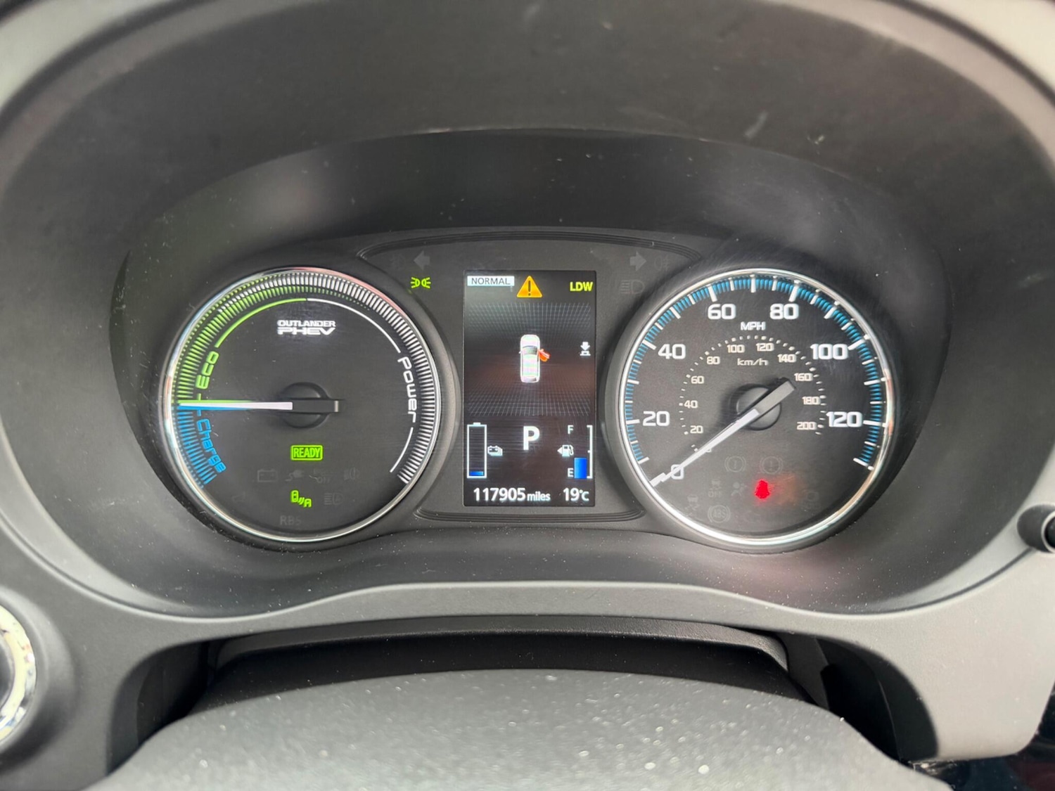 Used Mitsubishi Outlander 2017 for sale - 78148629: Photo 20