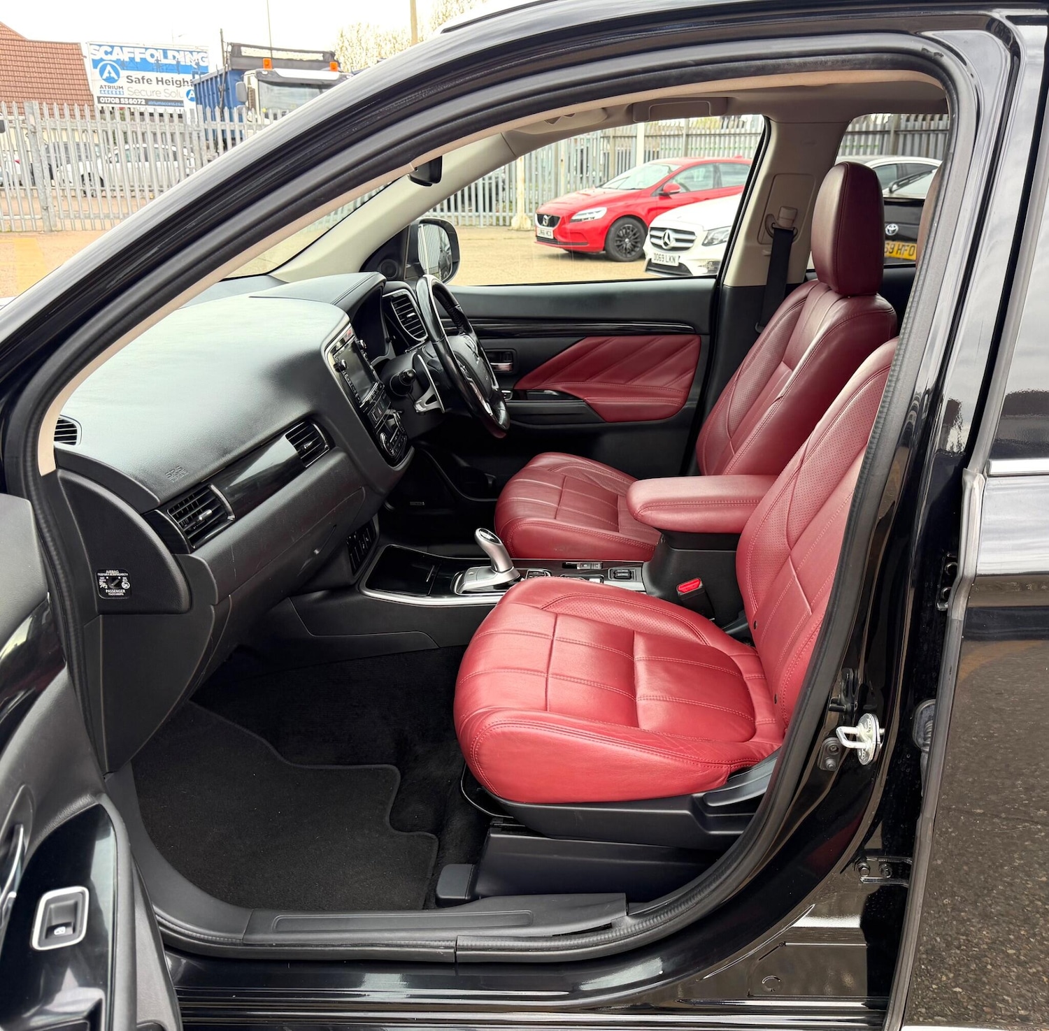 Used Mitsubishi Outlander 2017 for sale - 78148629: Photo 23