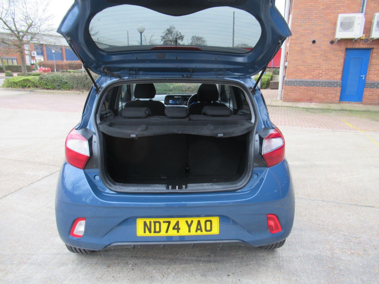 Used Hyundai i10 2024 for sale - 78015785: Photo 25