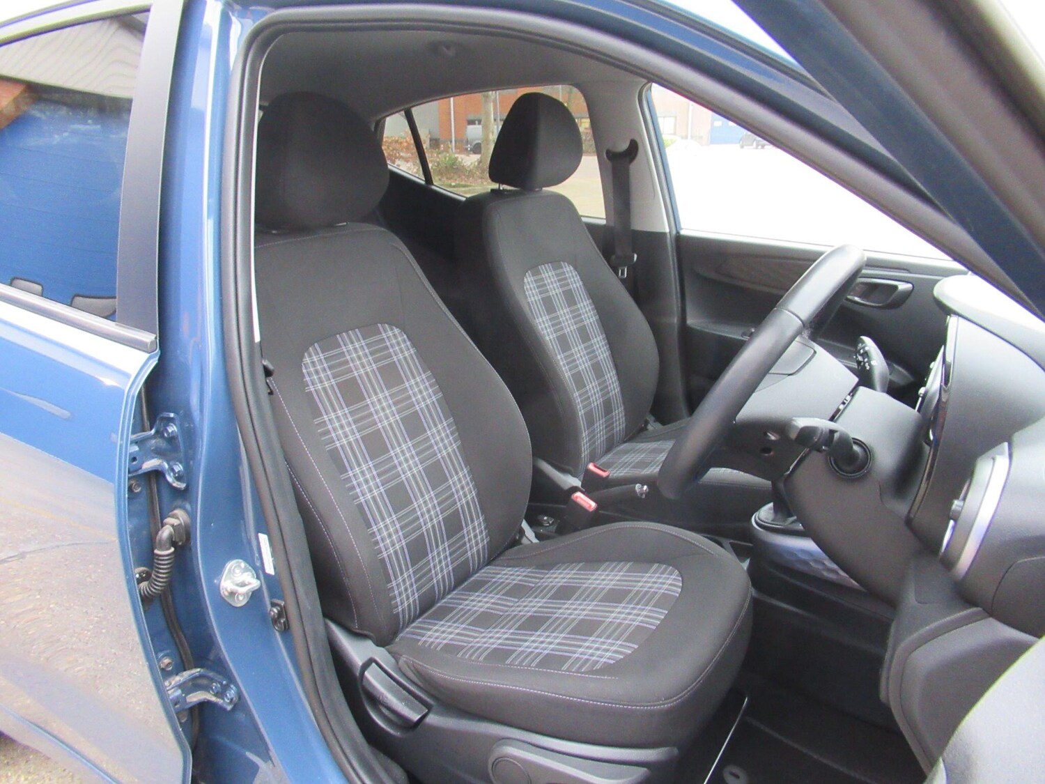 Used Hyundai i10 2024 for sale - 78015785: Photo 9