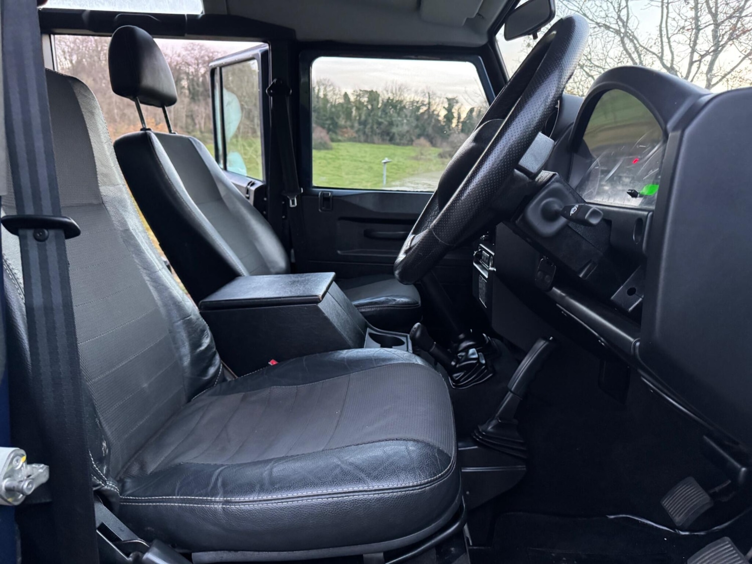 Used Land Rover Defender 110 2008 for sale - 77927926: Photo 14