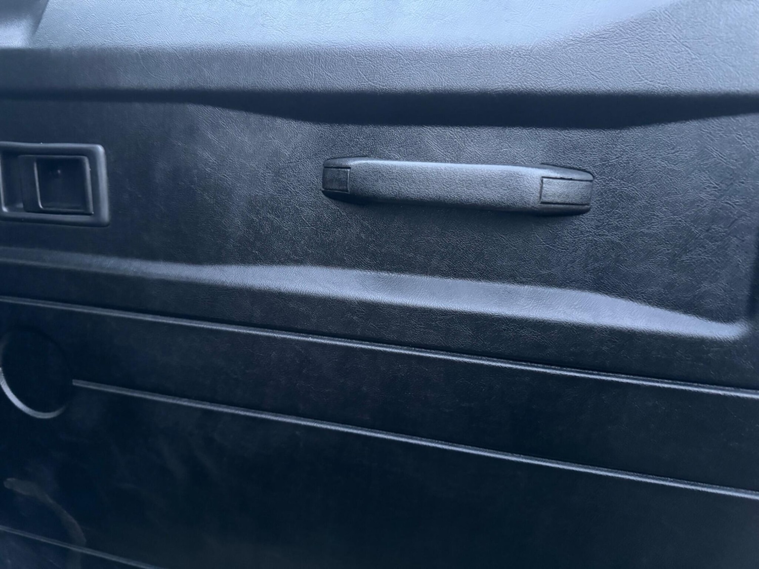 Used Land Rover Defender 110 2008 for sale - 77927926: Photo 18