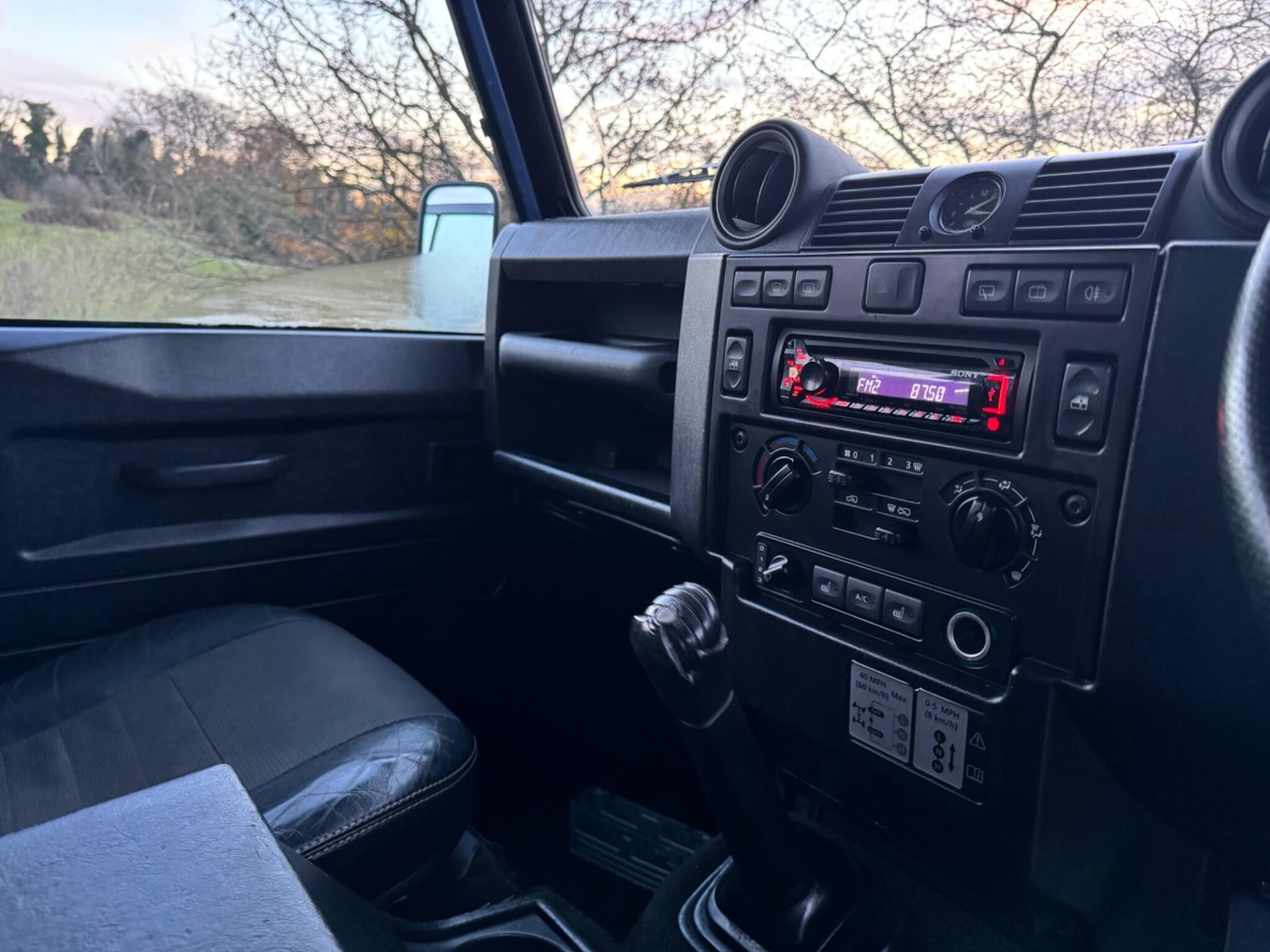 Used Land Rover Defender 110 2008 for sale - 77927926: Photo 19