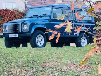 Used Land Rover Defender 110 2008 for sale - 77927926: Photo