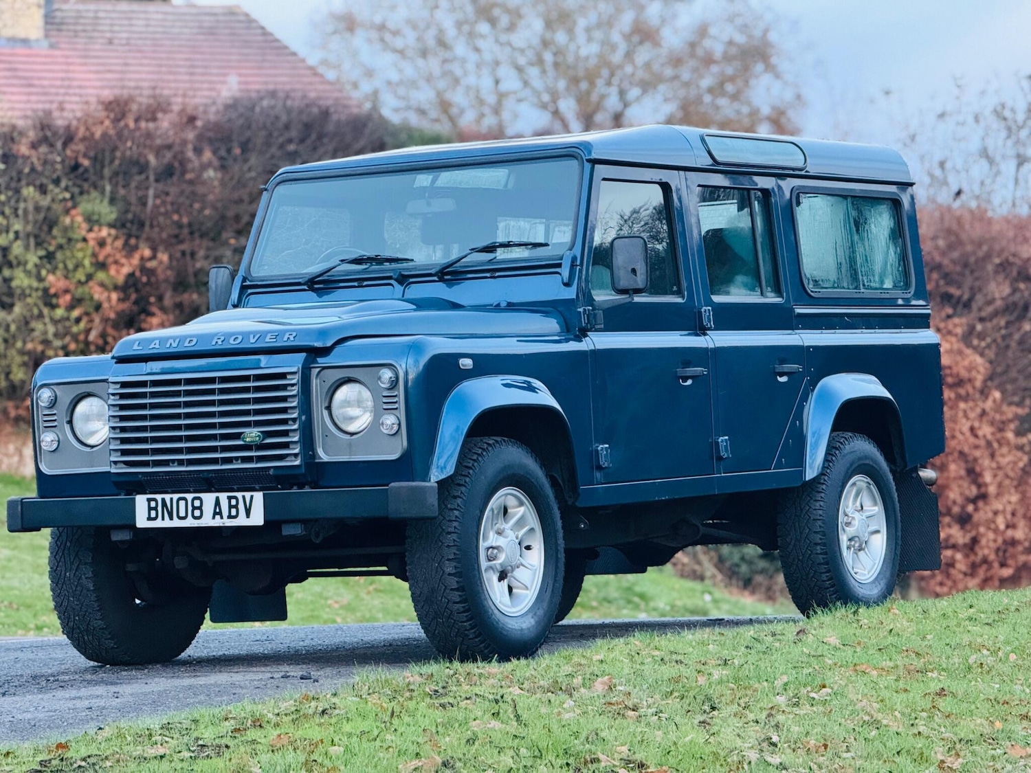 Used Land Rover Defender 110 2008 for sale - 77927926: Photo 9