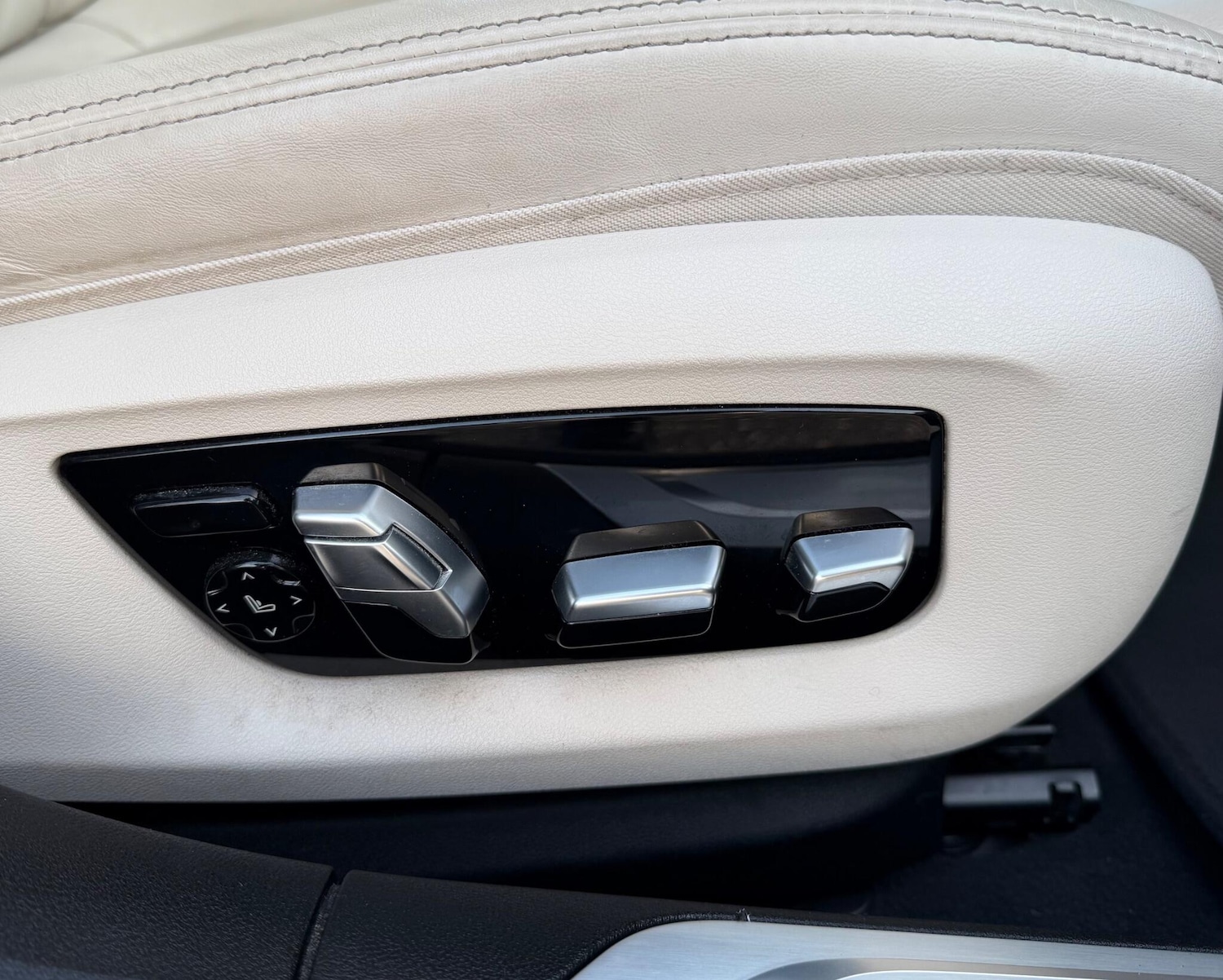 Used BMW 7 Series 2019 for sale - 78001949: Photo 3