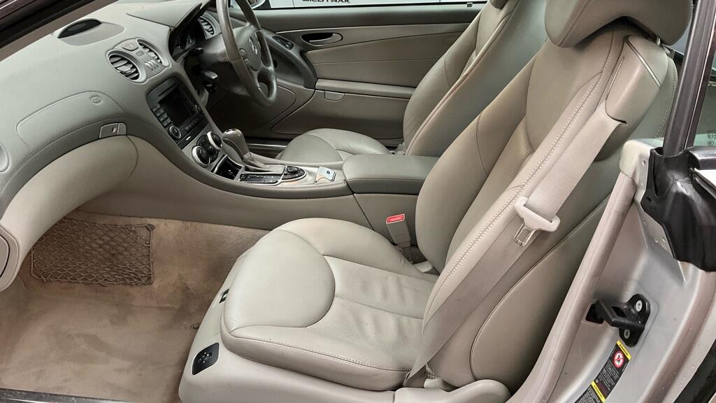 Used Mercedes-Benz SL 2007 for sale - 78111873: Photo 11