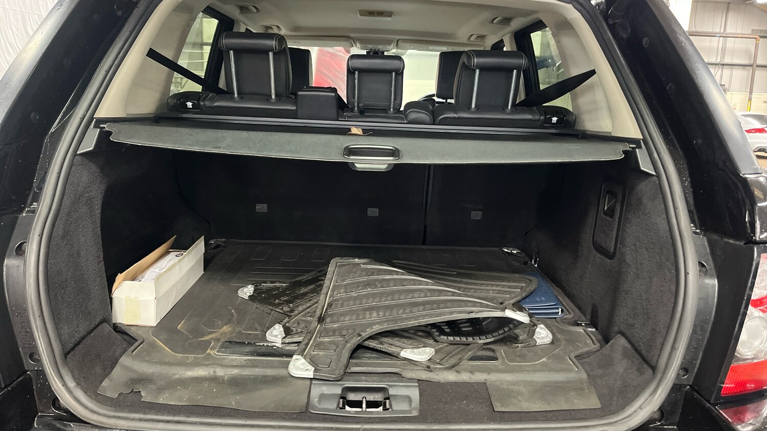 Used Land Rover Range Rover Sport 2012 for sale - 77942379: Photo 11