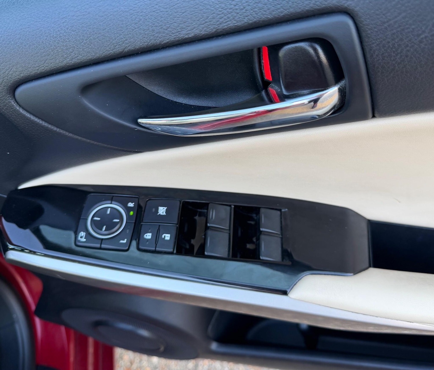 Used Lexus IS 2015 for sale - 78001952: Photo 8