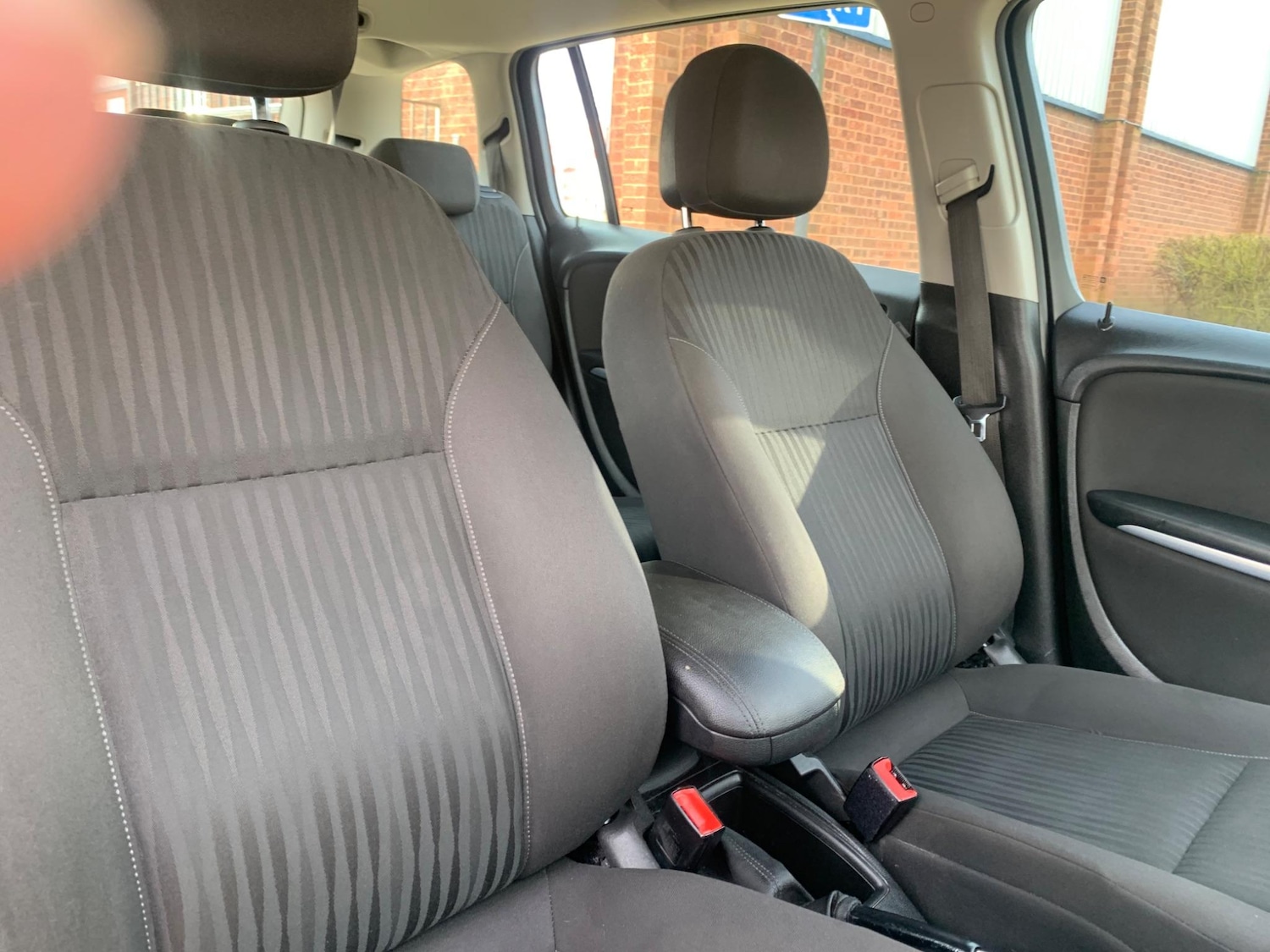 Used Vauxhall Zafira Tourer 2015 for sale - 77927839: Photo 16