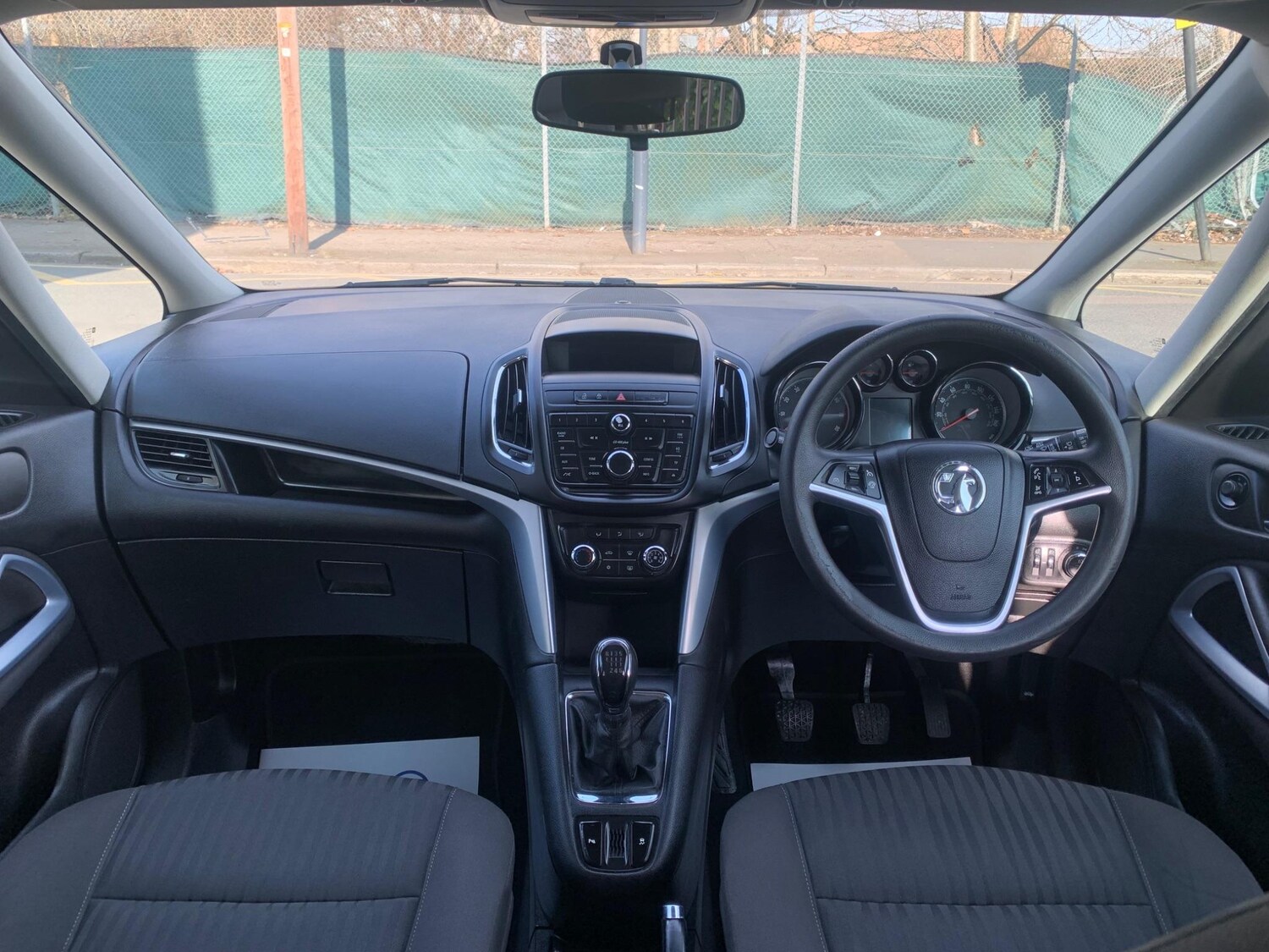 Used Vauxhall Zafira Tourer 2015 for sale - 77927839: Photo 21