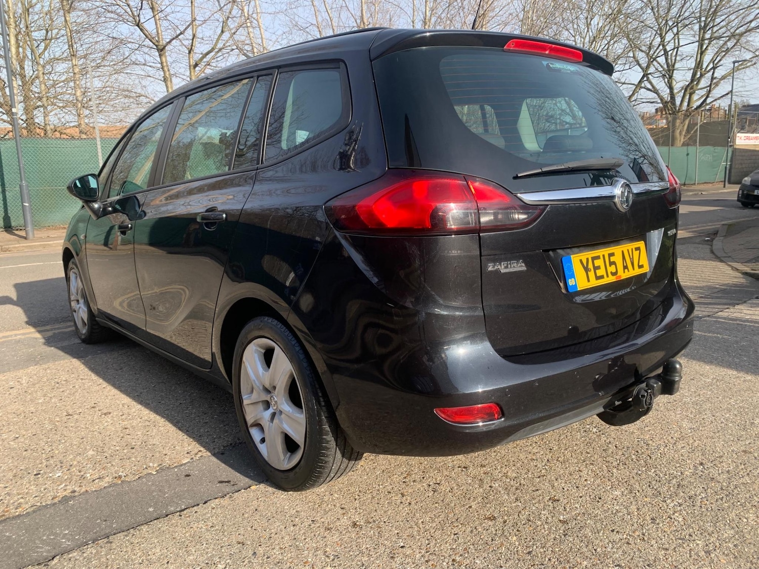 Used Vauxhall Zafira Tourer 2015 for sale - 77927839: Photo 4