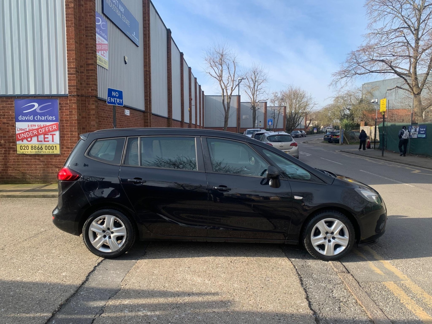 Used Vauxhall Zafira Tourer 2015 for sale - 77927839: Photo 9