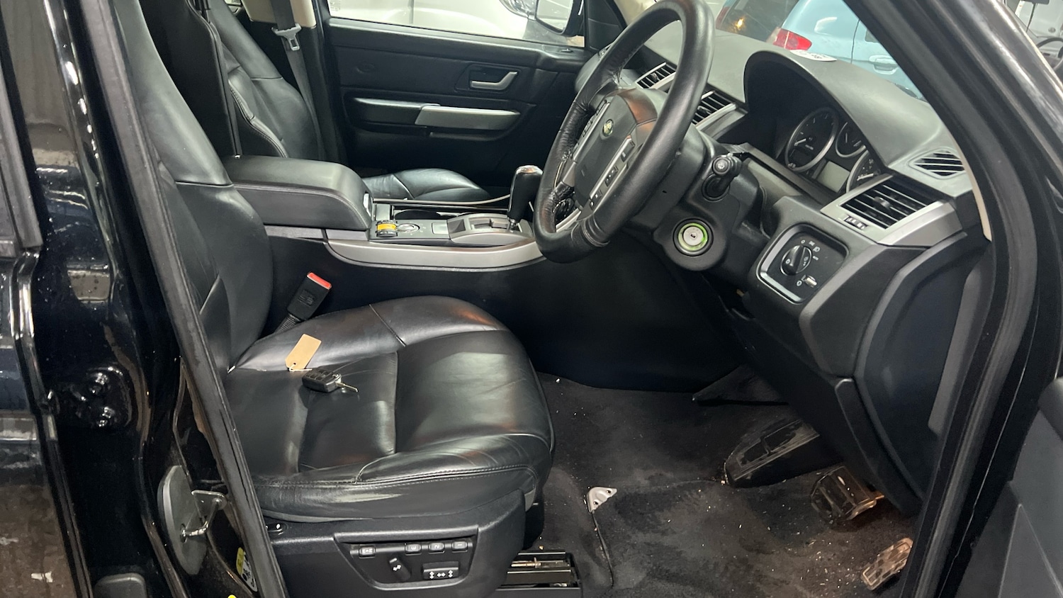 Used Land Rover Range Rover Sport 2008 for sale - 77942374: Photo 7