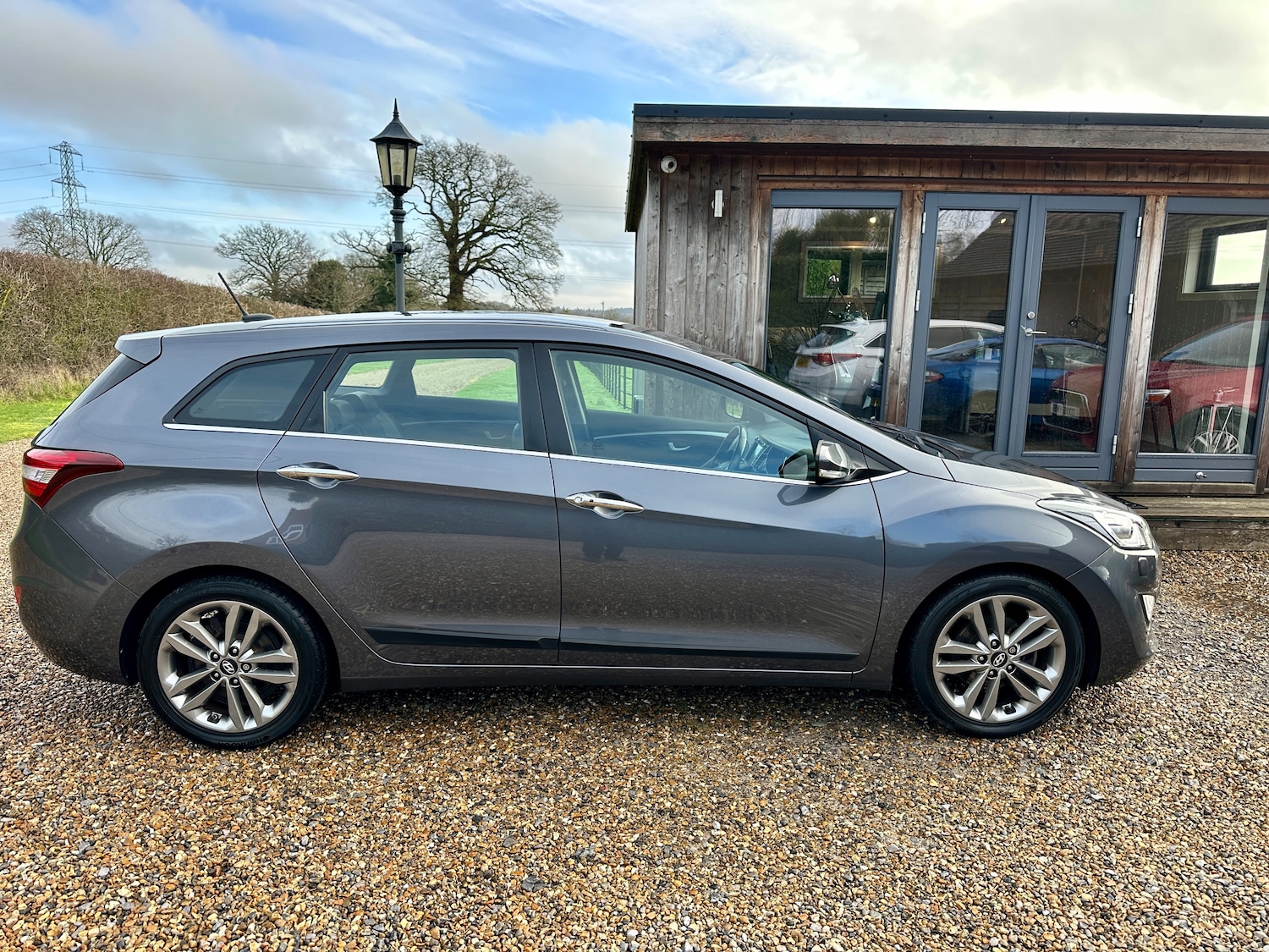 Used Hyundai i30 2017 for sale - 77733583: Photo 2