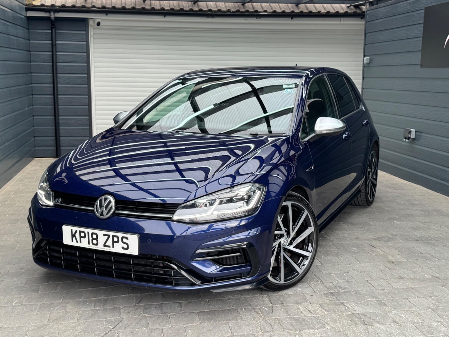 Used Volkswagen Golf 2018 for sale - 78197327: Photo 24
