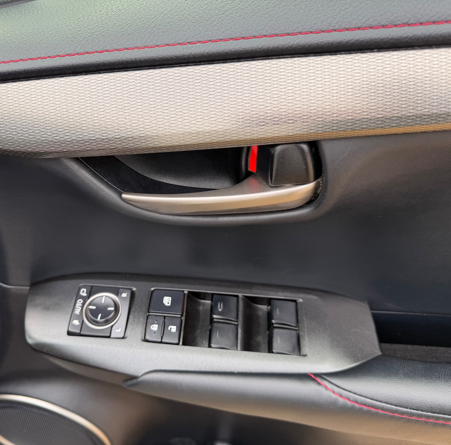 Used Lexus NX 2014 for sale - 78132100: Photo 5