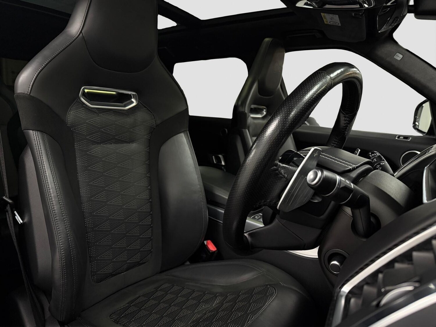 Used Land Rover Range Rover Sport 2018 for sale - 77762550: Photo 15