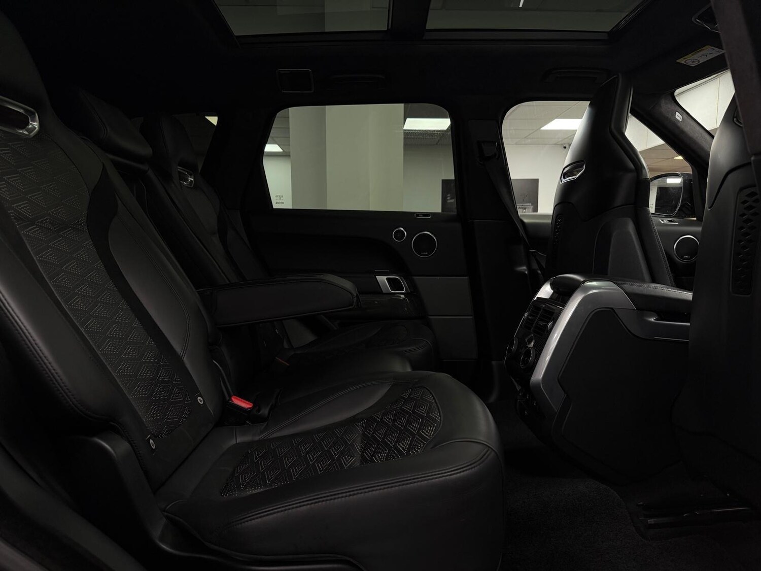 Used Land Rover Range Rover Sport 2018 for sale - 77762550: Photo 19