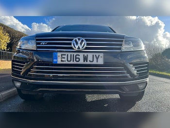 Used Volkswagen Touareg 2016 for sale - 78545211: Photo